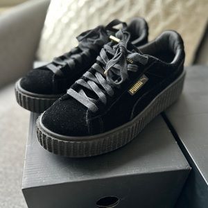 Fenty Puma Creeper Velvet Black Sneakers